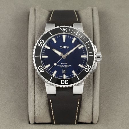 Pre-owned Oris Aquis Date 43.5mm 01 733 7730 4135-07 5 24 10EB