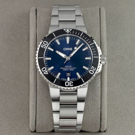 Pre-owned Oris Aquis Date 41.5mm 01 733 7766 4135-07 8 22 05PEB