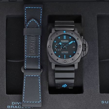 Pre-owned Panerai Submersible 47mm pam01616
