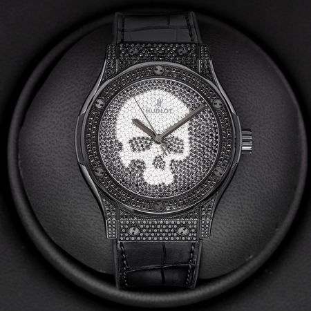 Pre-owned Hublot Limited Classic Fusion Skull 42mm 542.ND.9100.LR.1700.SKULL
