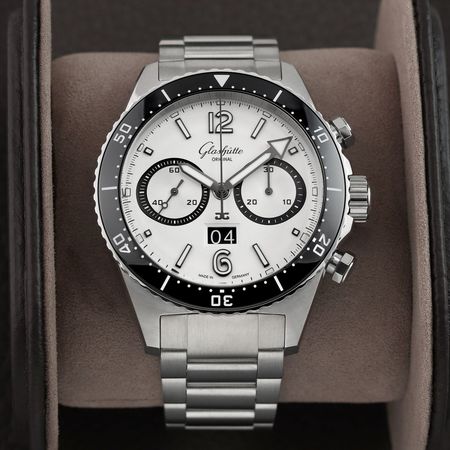 Pre-owned Glashutte Original SeaQ Chronograph 43.2mm 1-37-23-03-80-70