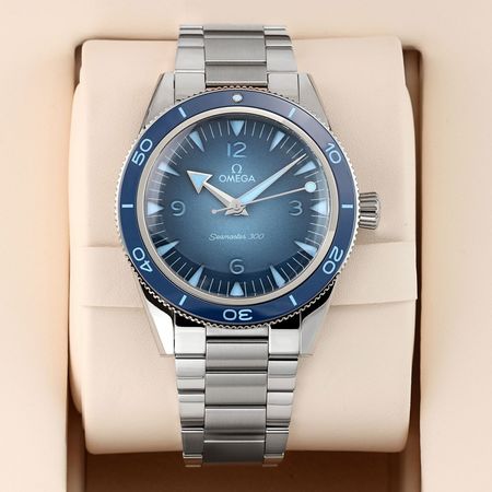 Pre-owned Omega Seamaster 300 SUMMER BLUE Co-Axial Master Chronometer 41mm 234.30.41.21.03.002