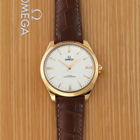 Pre-owned Omega De Ville Tresor Master Co-Axial 40mm 435.53.40.21.09.001