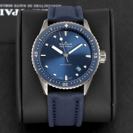 Pre-owned Blancpain Fifty Fathoms Bathyscaphe 43mm 5000-0240-O52A